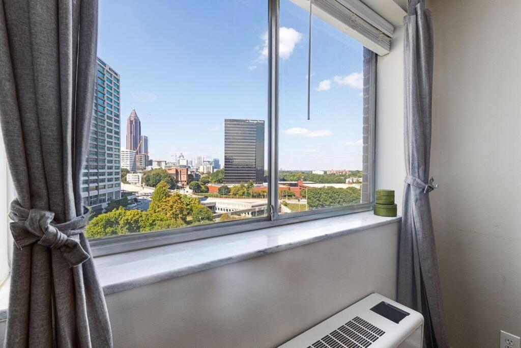 1001 Free Parking, 2 Bd, Modern Dtw, Great Wifi Lägenhet Atlanta Exteriör bild